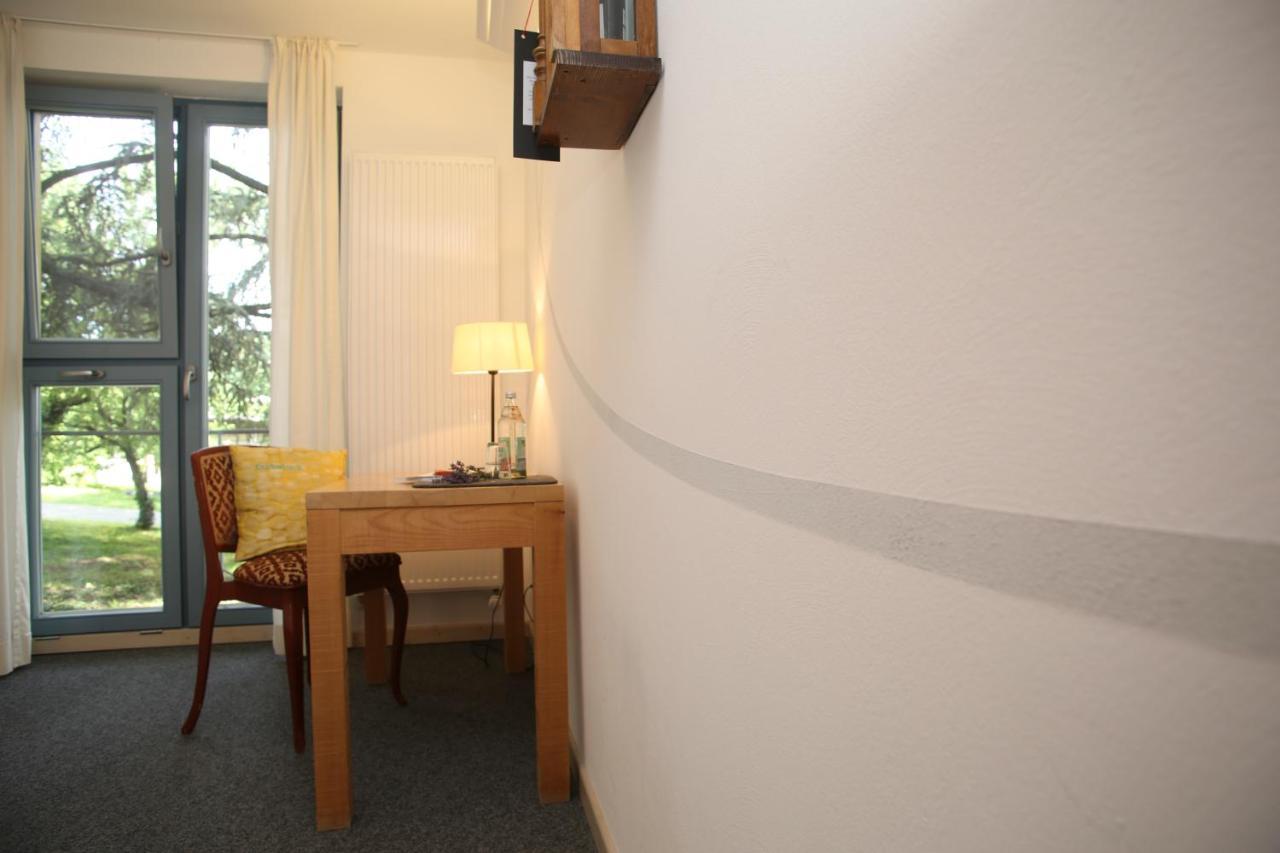 Alanus Gastehaus Hotel Alfter Eksteriør billede